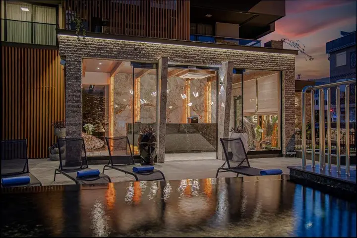Анталья: Sealife Royal Suites