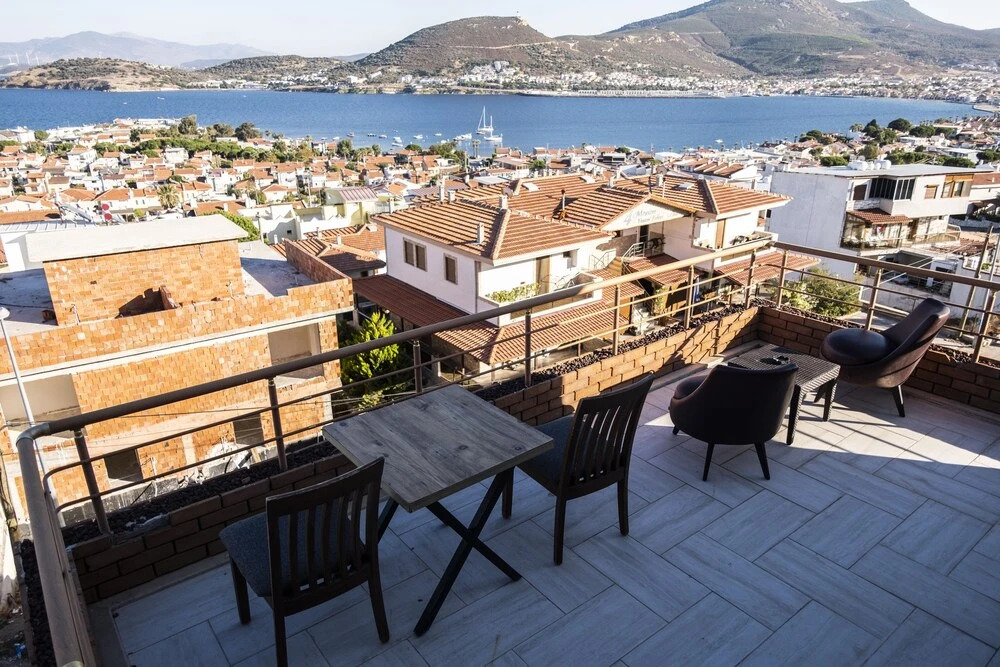 Helvaci: Stone House Foca Butik Otel