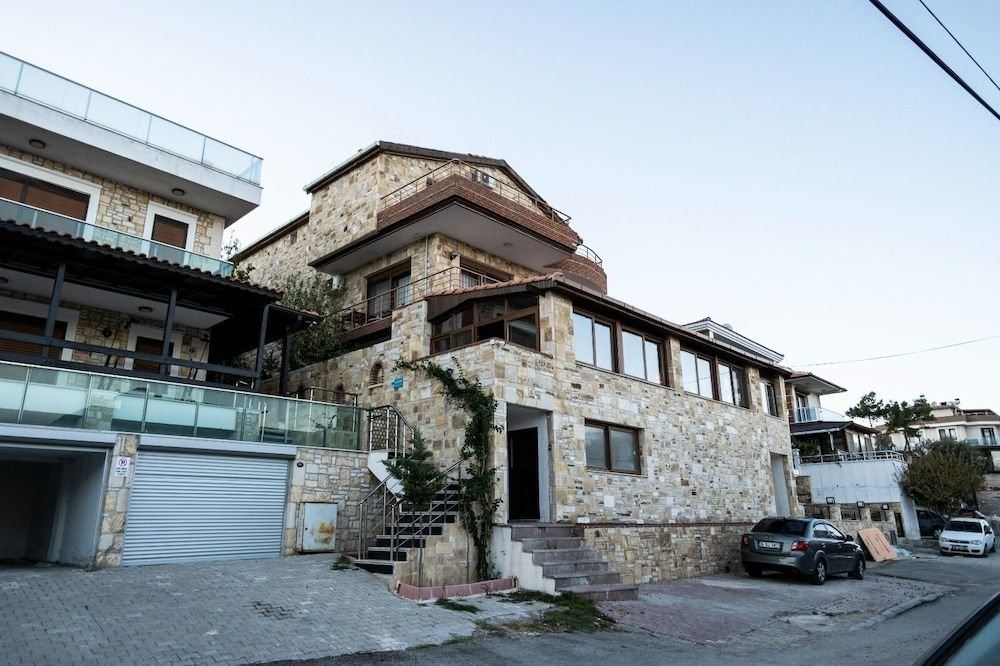 Helvaci: Stone House Foca Butik Otel
