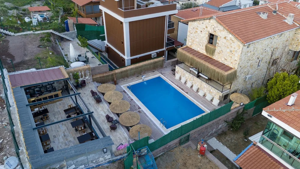 Helvaci: Stone House Foca Butik Otel
