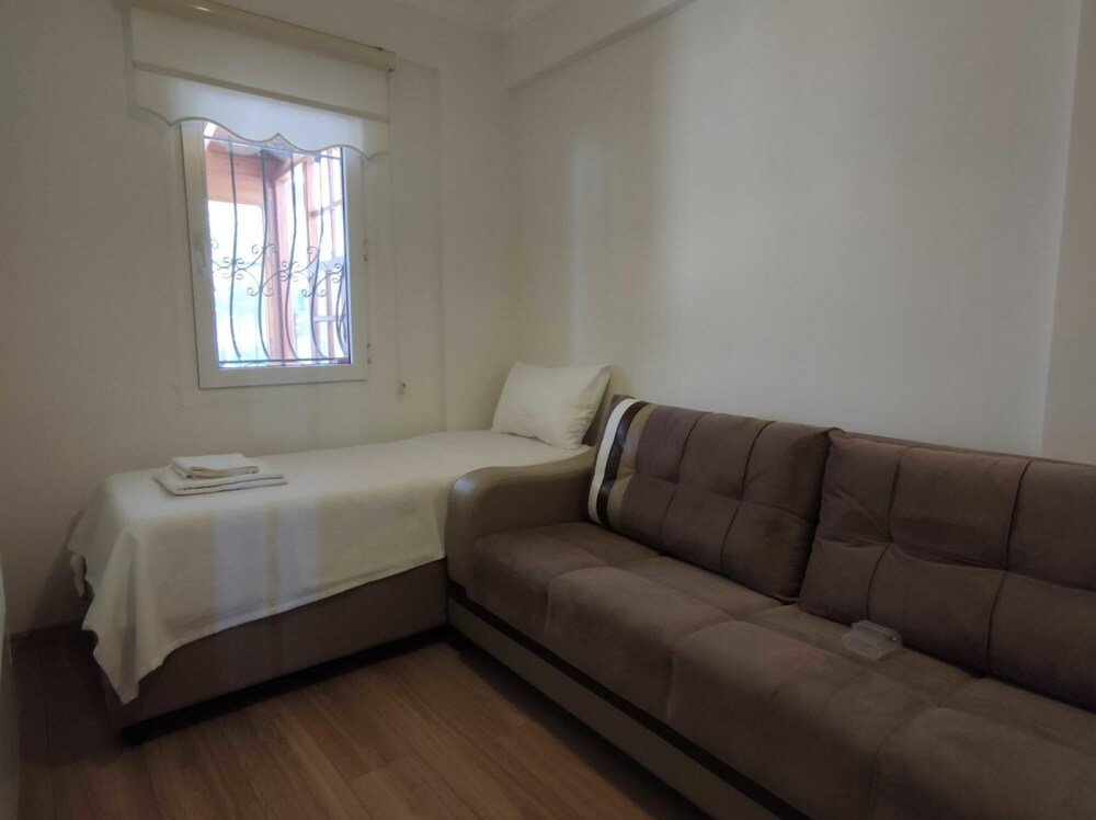 Бодрум: Flat 600 m to Beach With Sea View in Bodrum