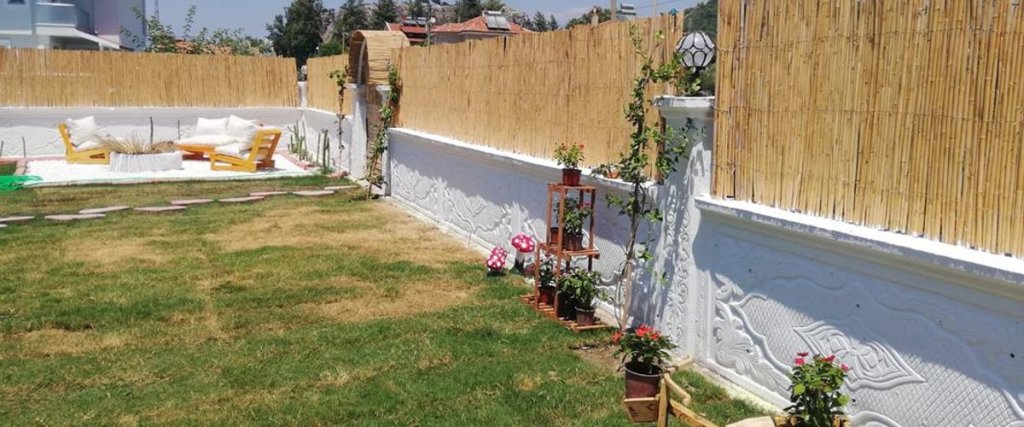 Дальян: Sunny Garden