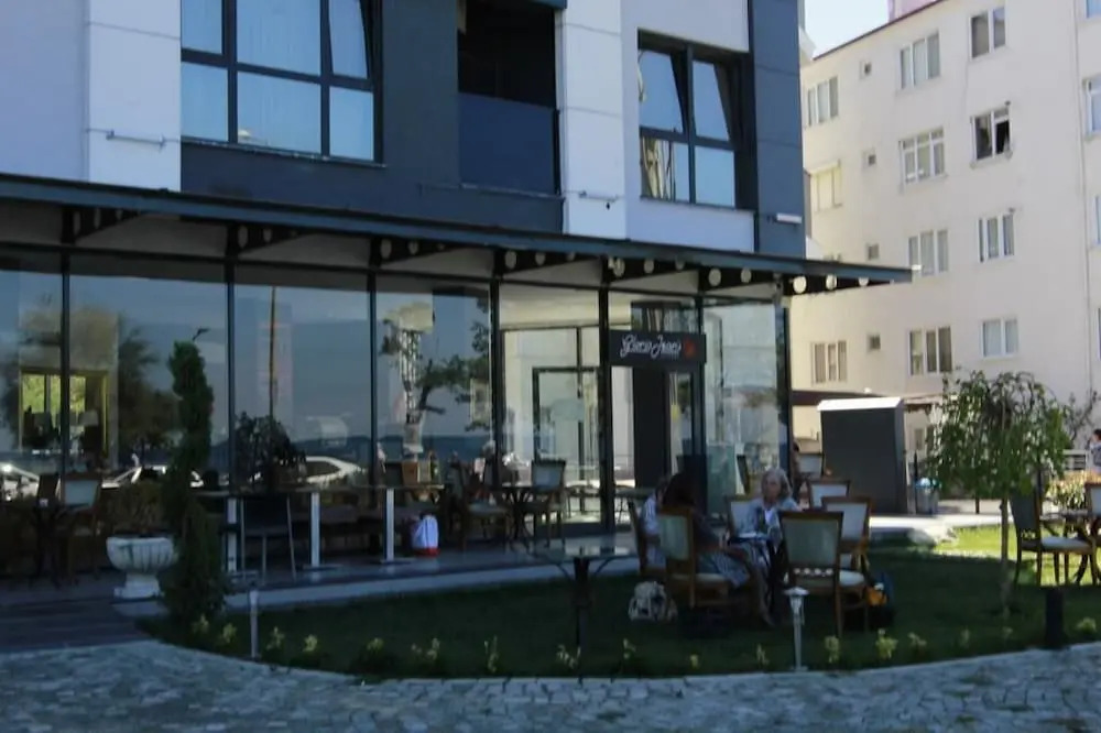 Чынарджык: Tasliman Otel