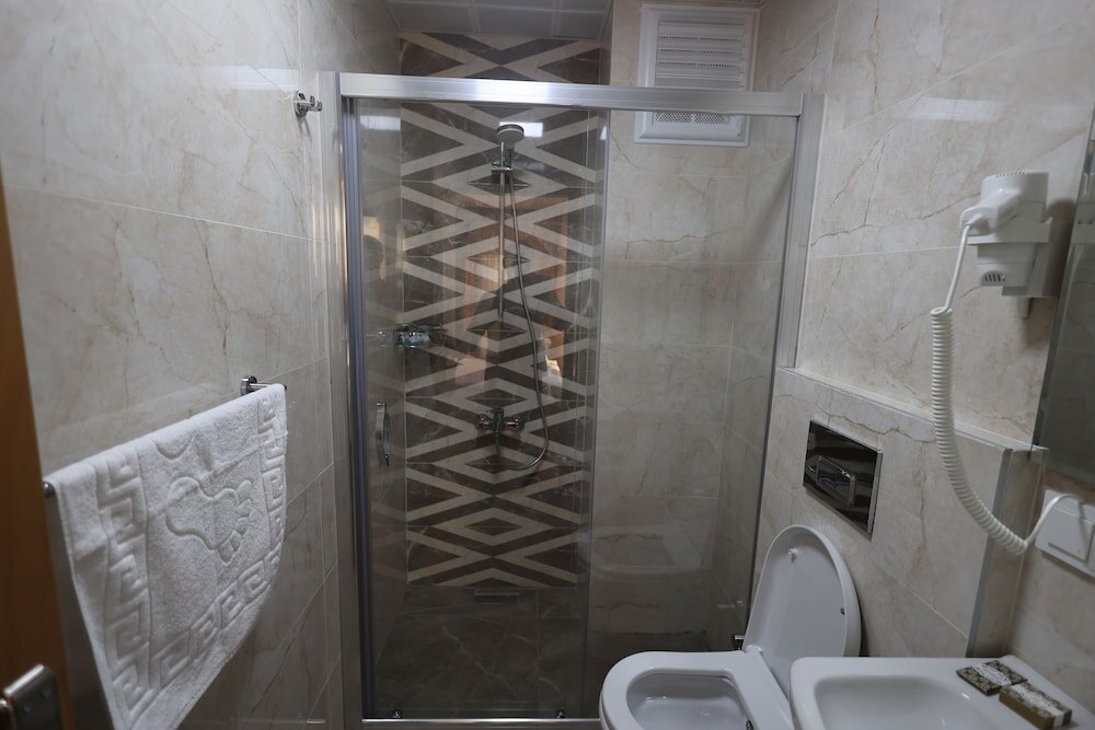 Чынарджык: Tasliman Otel