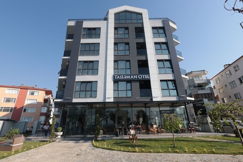 Чынарджык: Tasliman Otel