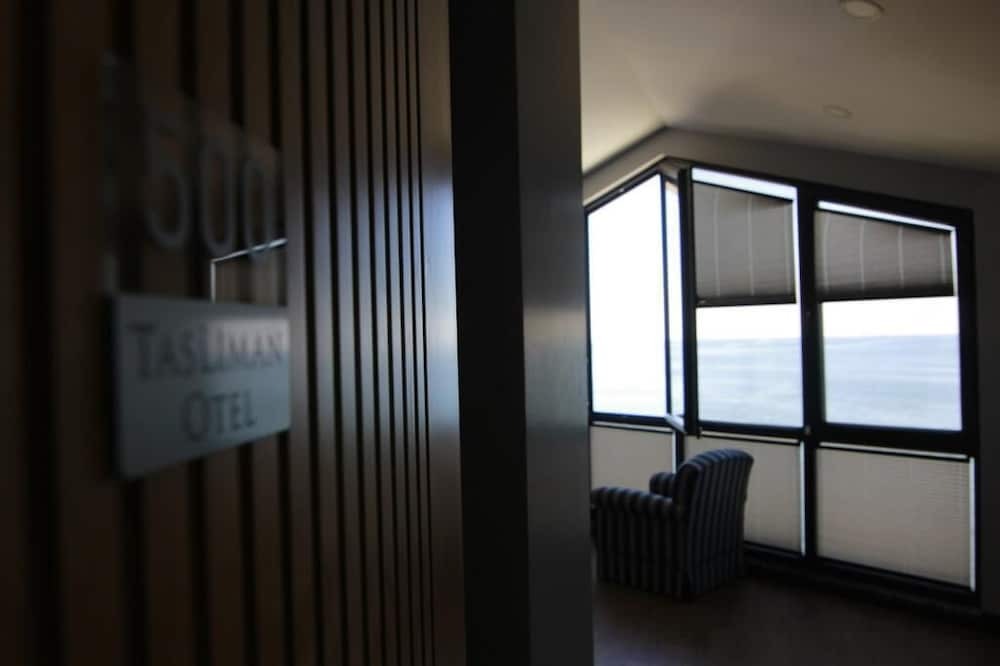 Чынарджык: Tasliman Otel