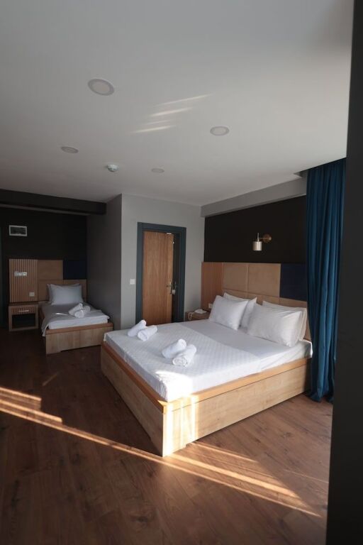 Чынарджык: Tasliman Otel