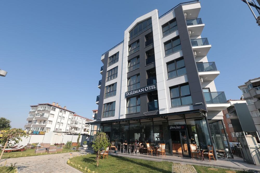 Чынарджык: Tasliman Otel