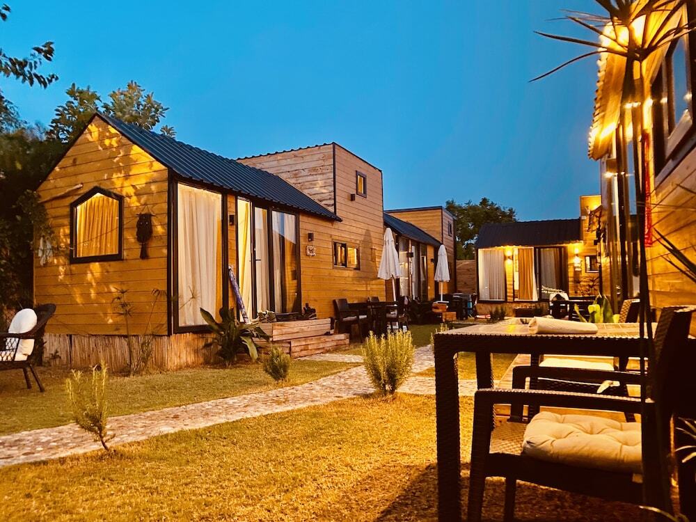Чиралы: Alican İzba House