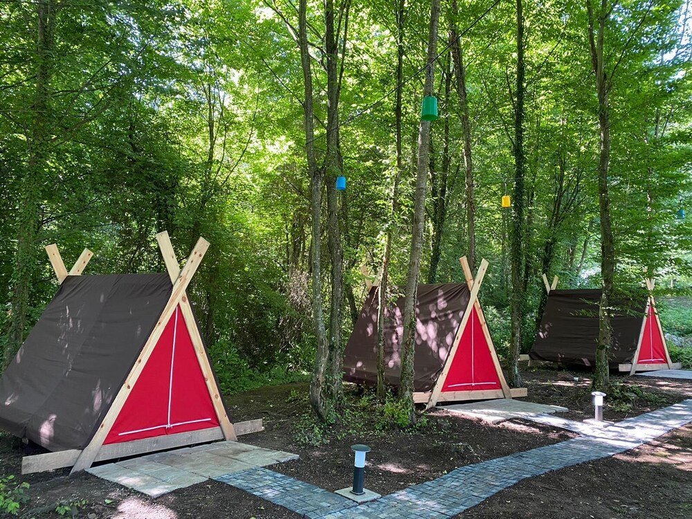Дюздже: Hideout Village
