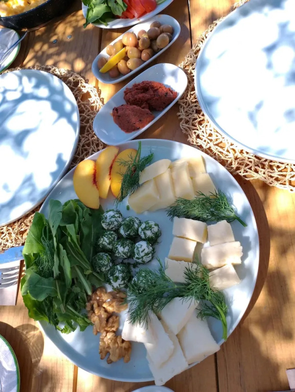 Дикили: Kozakorman Hotel & Restaurant