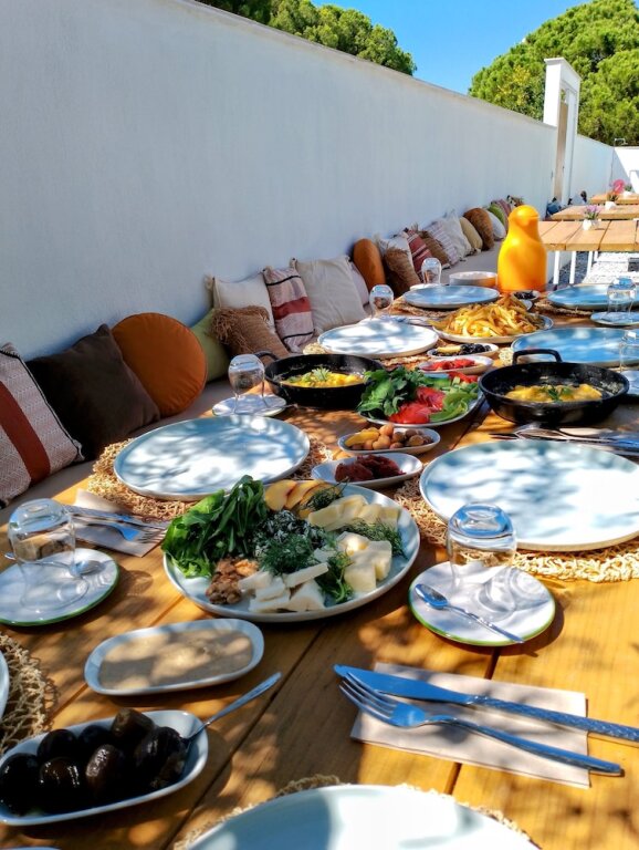 Дикили: Kozakorman Hotel & Restaurant