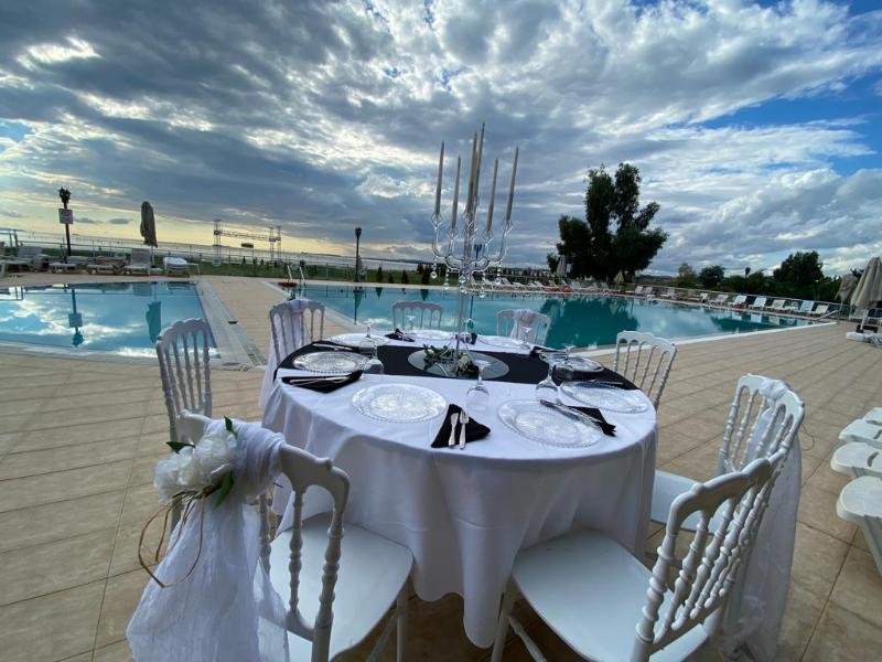 Гебзе: Sporköy Hotel & Beach Club