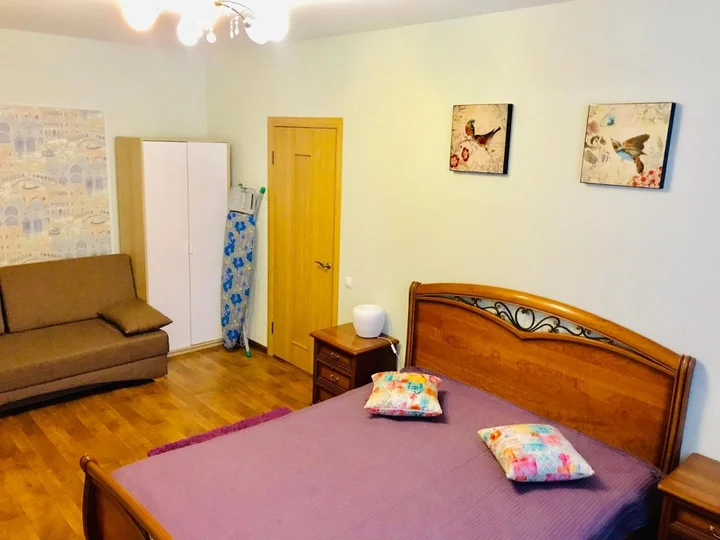 Нижний Новгород: Apartment on Alekseevskaya 22