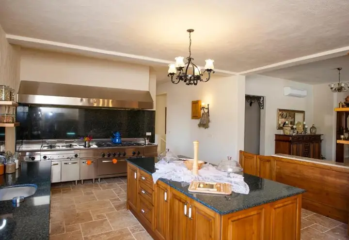 Room in BB - Exclusive and Romantic Boutique Hotel — фото 2