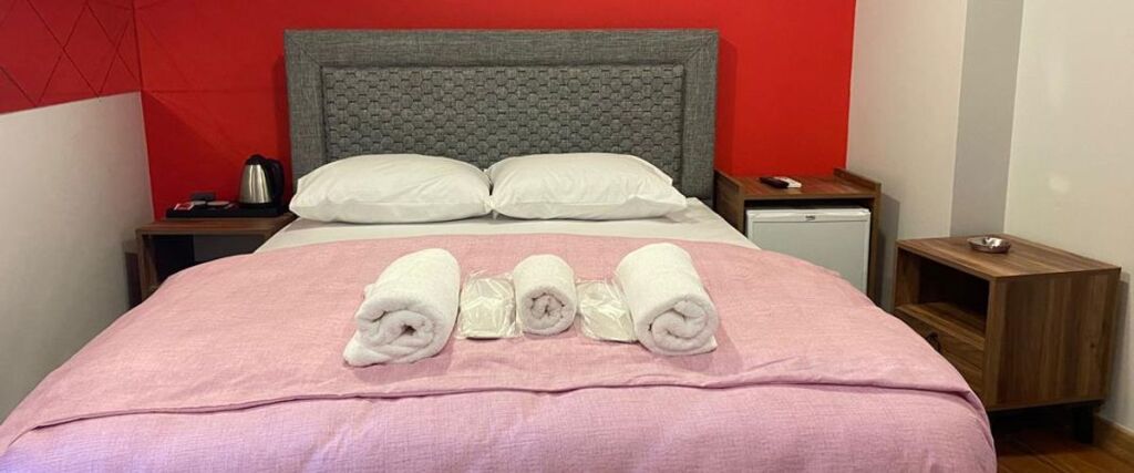 Измир: Renk Otel Karşıyaka