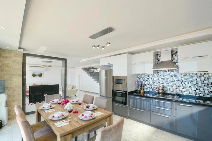 Сарыбелен: Villa Vista