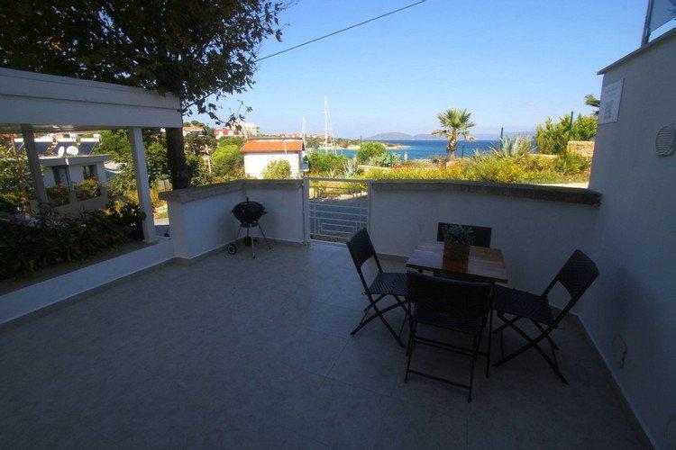 Чешме: Sisus Std | Cesme