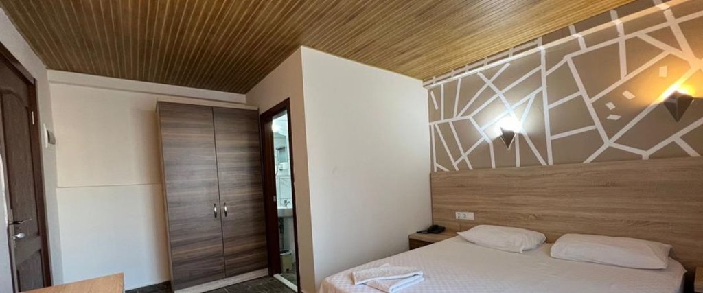 Кемер: Mr.Crane Hotel