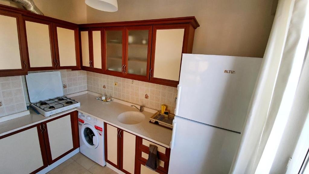 Кемер: Boni̇to House
