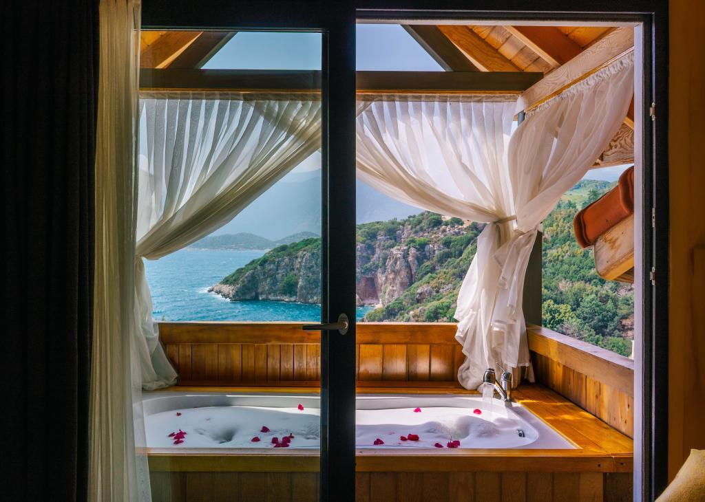 Каш: The Luxury Shelters