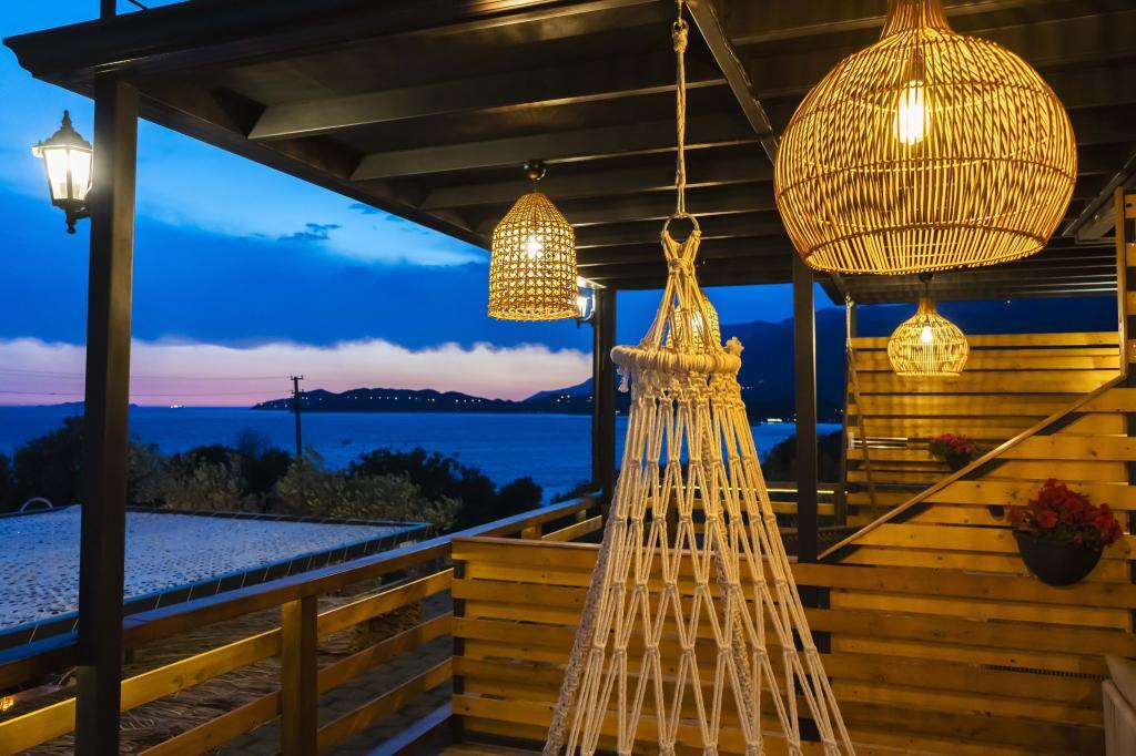 Каш: The Luxury Shelters