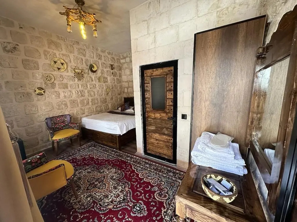 Мидьят: Şikeft Butik Otel