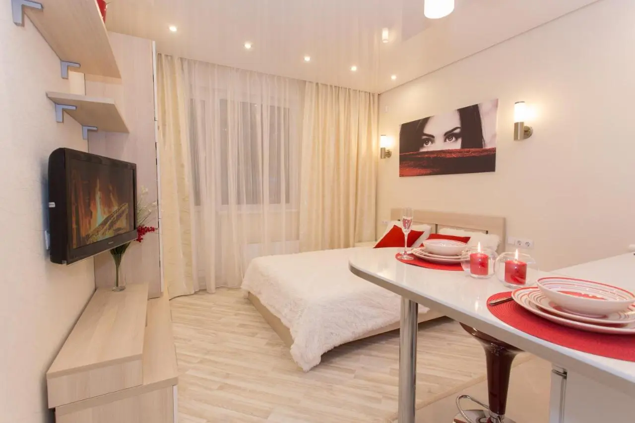Нижний Новгород: 5days-nn, Studio apartment on Burnakovskaya 93