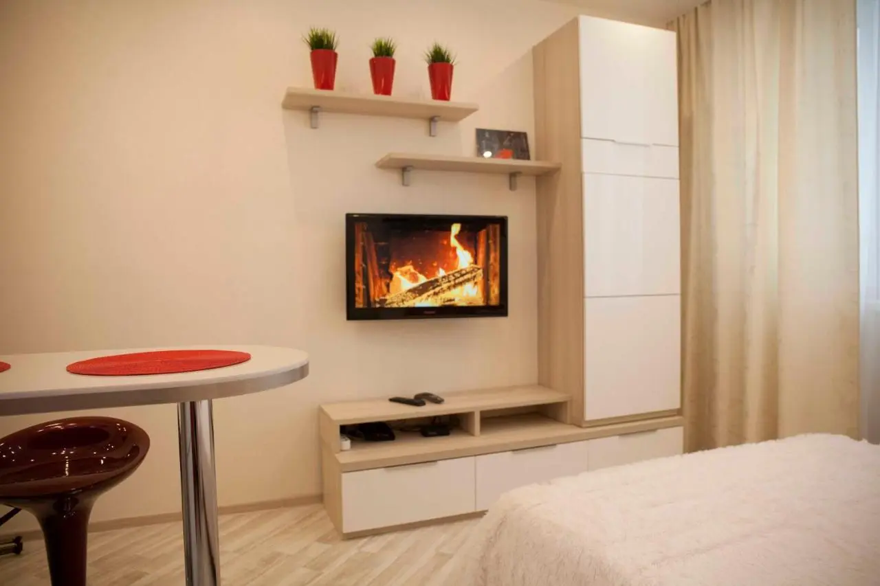 Нижний Новгород: 5days-nn, Studio apartment on Burnakovskaya 93