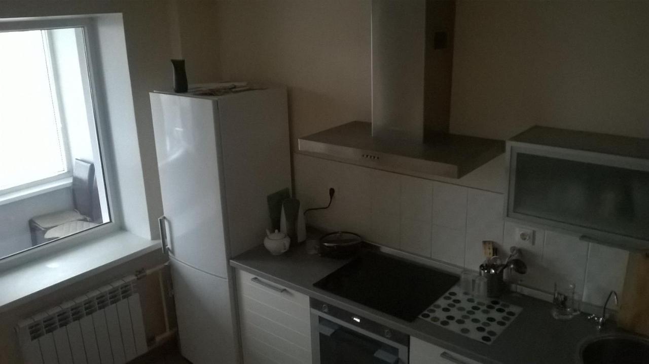 Нижний Новгород: Apartments on Rodnikovaya 6a