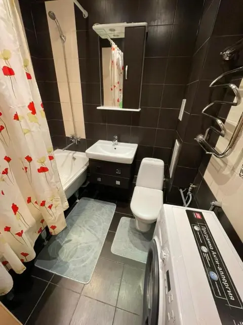 Нижний Новгород: Apartments on Rodnikovaya 6a