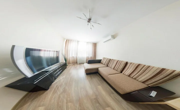 Нижний Новгород: Apartments on Rodnikovaya 6a