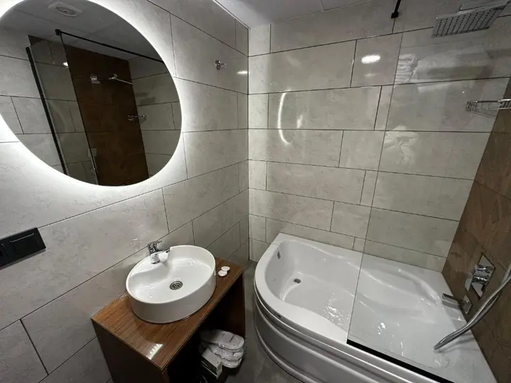 Эдирне: Bademi Hotel