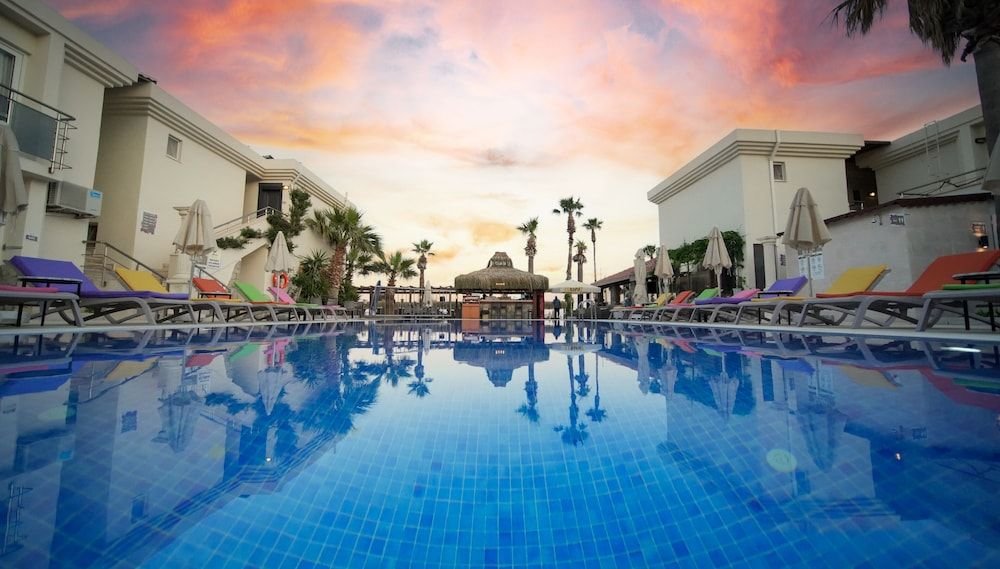 Бодрум: Zuzuu Beach Hotel