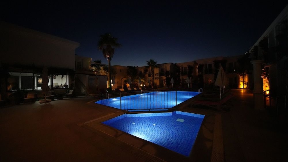 Бодрум: Zuzuu Beach Hotel
