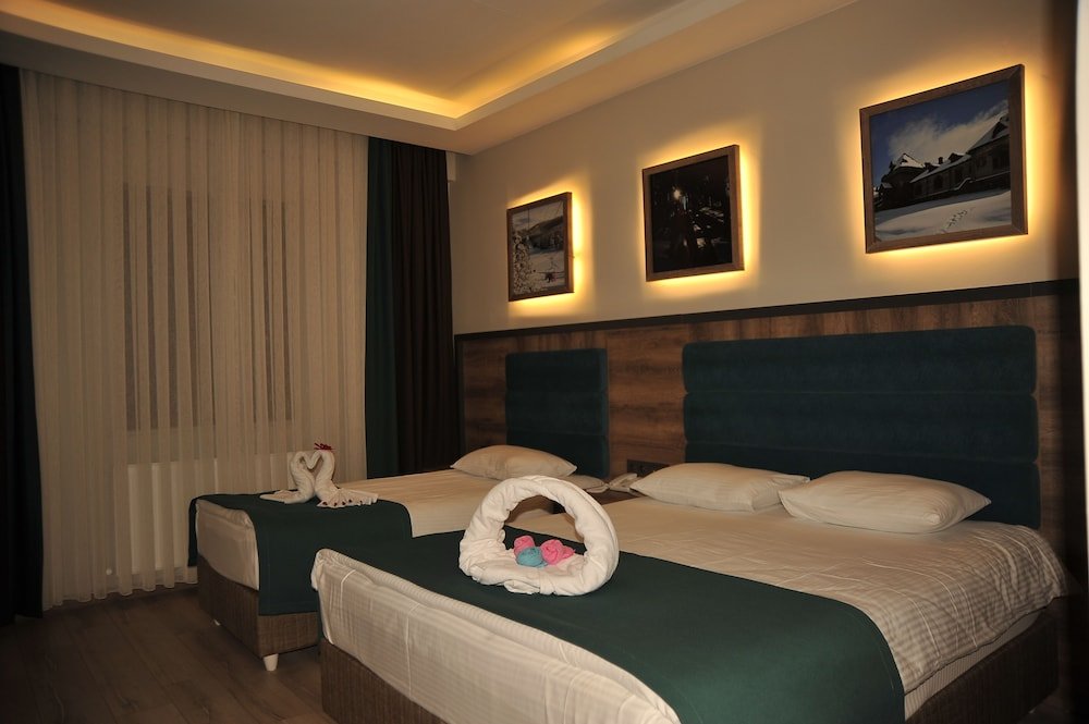Сарыкамыш: Iceberg Otel