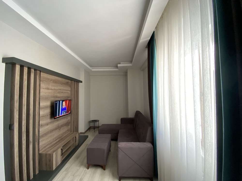 Сарыкамыш: Iceberg Otel