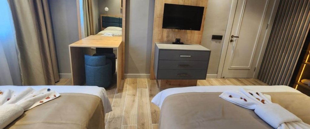 Сарыкамыш: Lion Hill Resort Otel