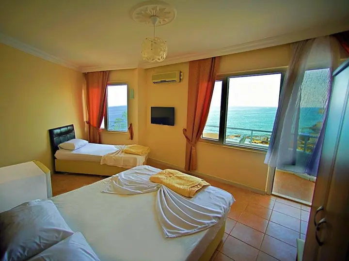 Силифке: Veran Hotel Beach Club Restaurant