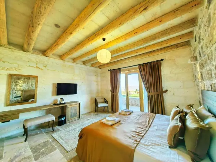 Учисар: La Fairy Cappadocia Adult Only
