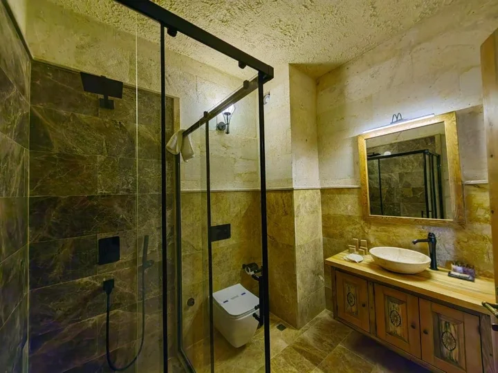 Учисар: La Fairy Cappadocia Adult Only