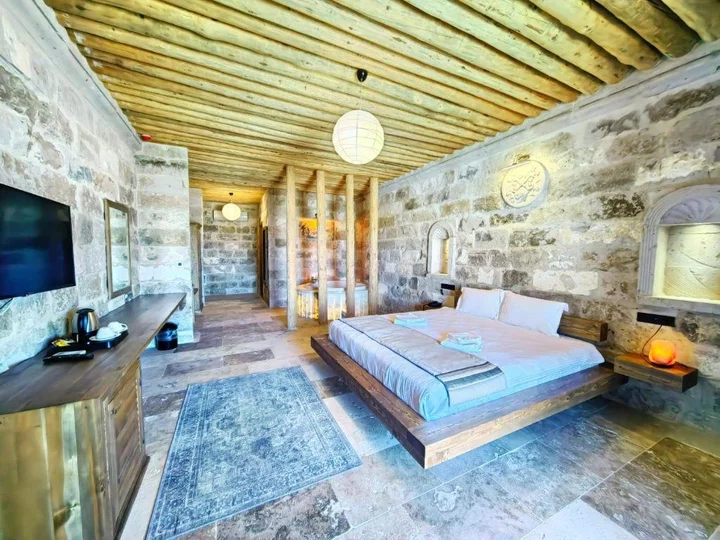 Учисар: La Fairy Cappadocia Adult Only