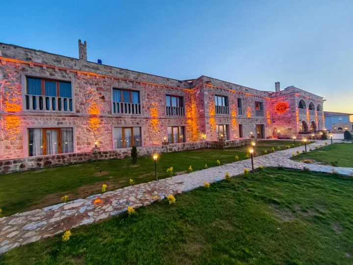 Учисар: La Fairy Cappadocia Adult Only