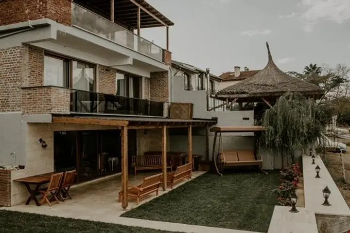 Iznik Yalisi — фото 3