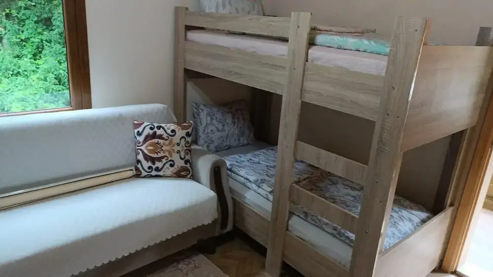 Узунгёль: Özgür Apart Uzungöl