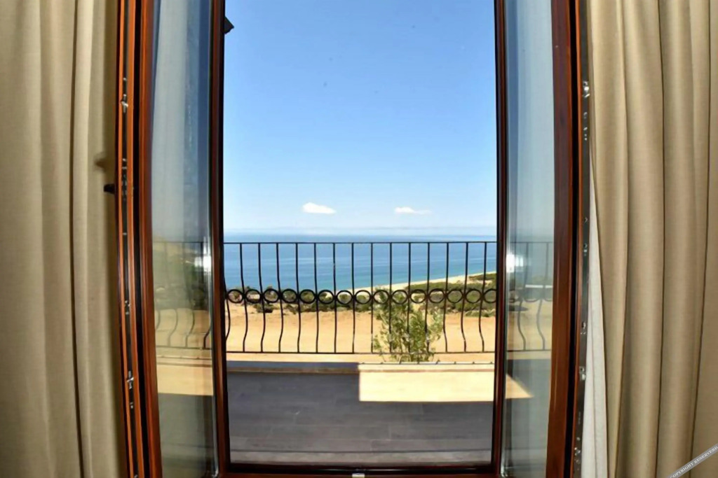 Зейтинликой: Limnos Hotel