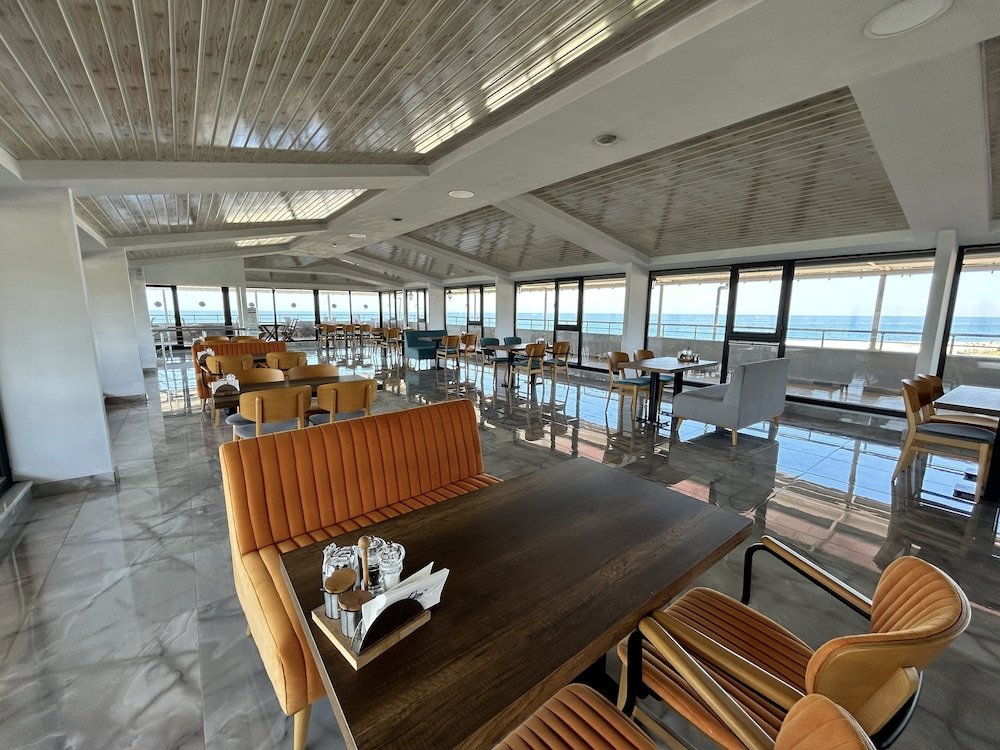Микрорайон Яликой: Yaliköy Deni̇z Otel