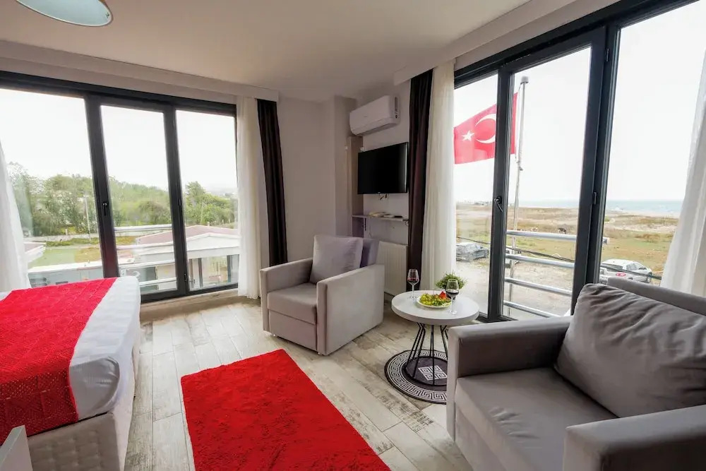 Микрорайон Яликой: Yaliköy Deni̇z Otel
