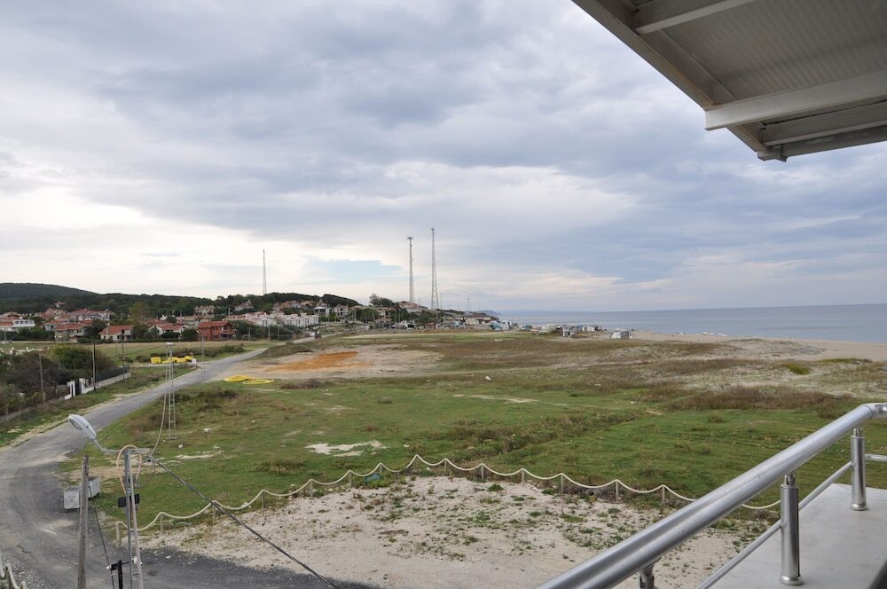 Микрорайон Яликой: Yaliköy Deni̇z Otel