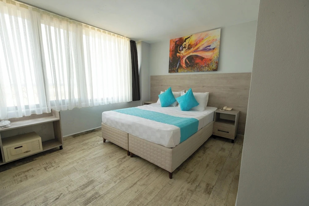 Микрорайон Яликой: Yaliköy Deni̇z Otel